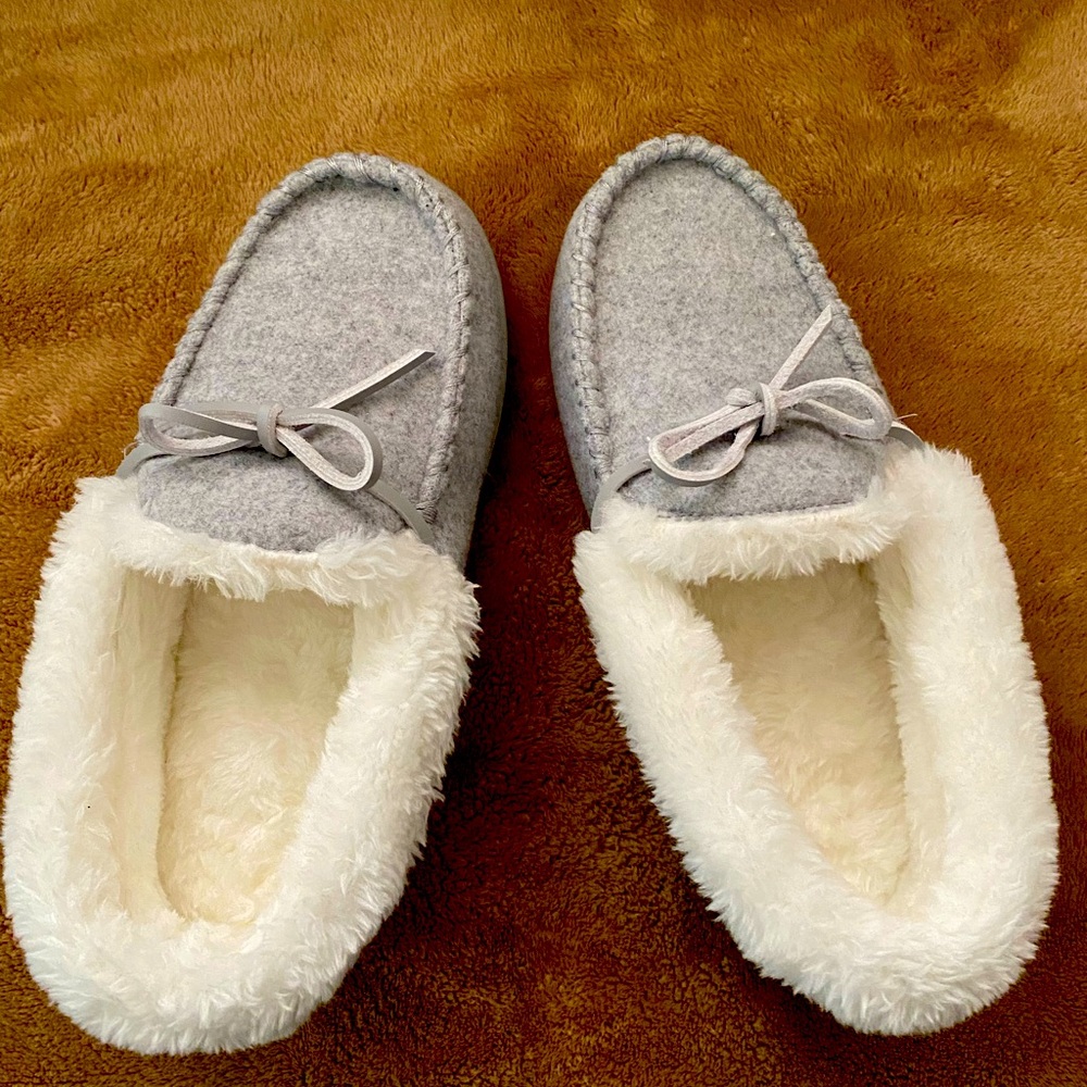 Kohl’s women Slippers